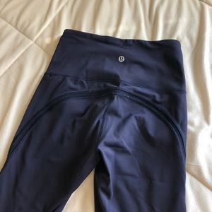 Lululemon size 4 leggings